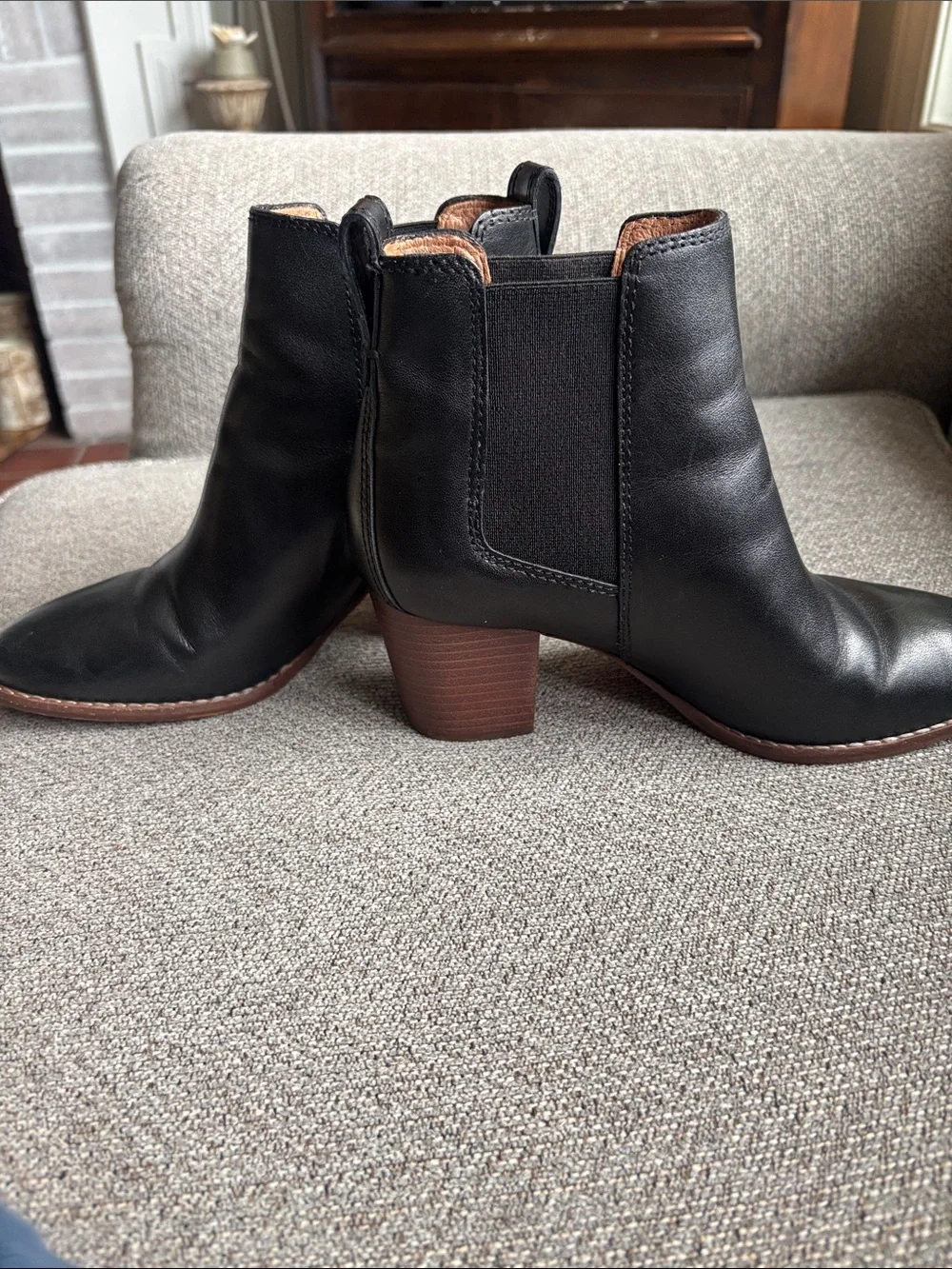 Madewell Black Leather Chelsea Ankle Boots with Brown Heel